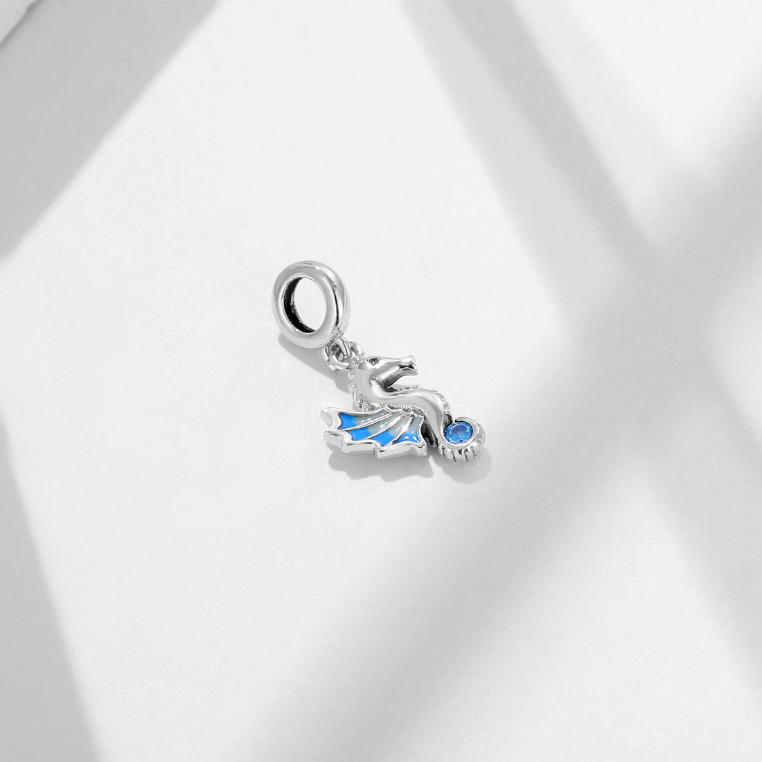 925 sterling silver seahorse