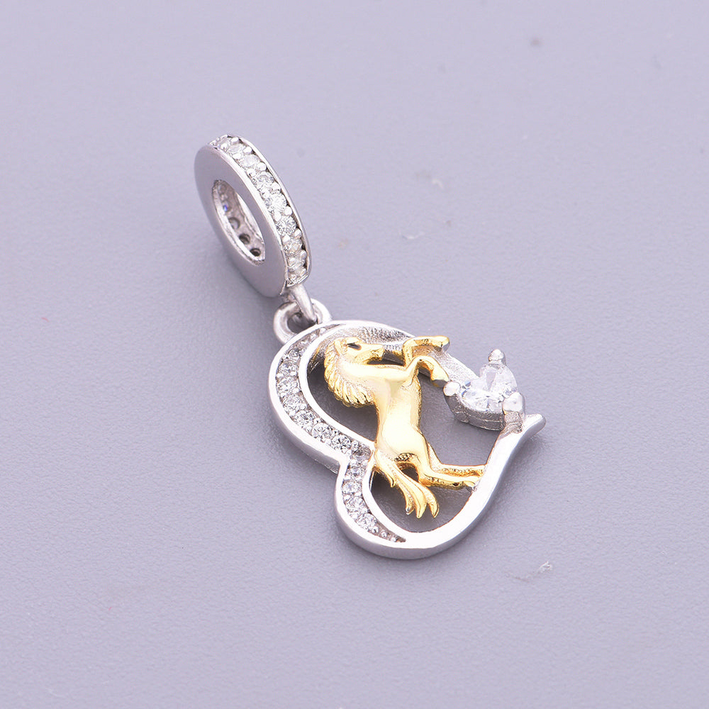 925 sterling silver heart-shaped horse