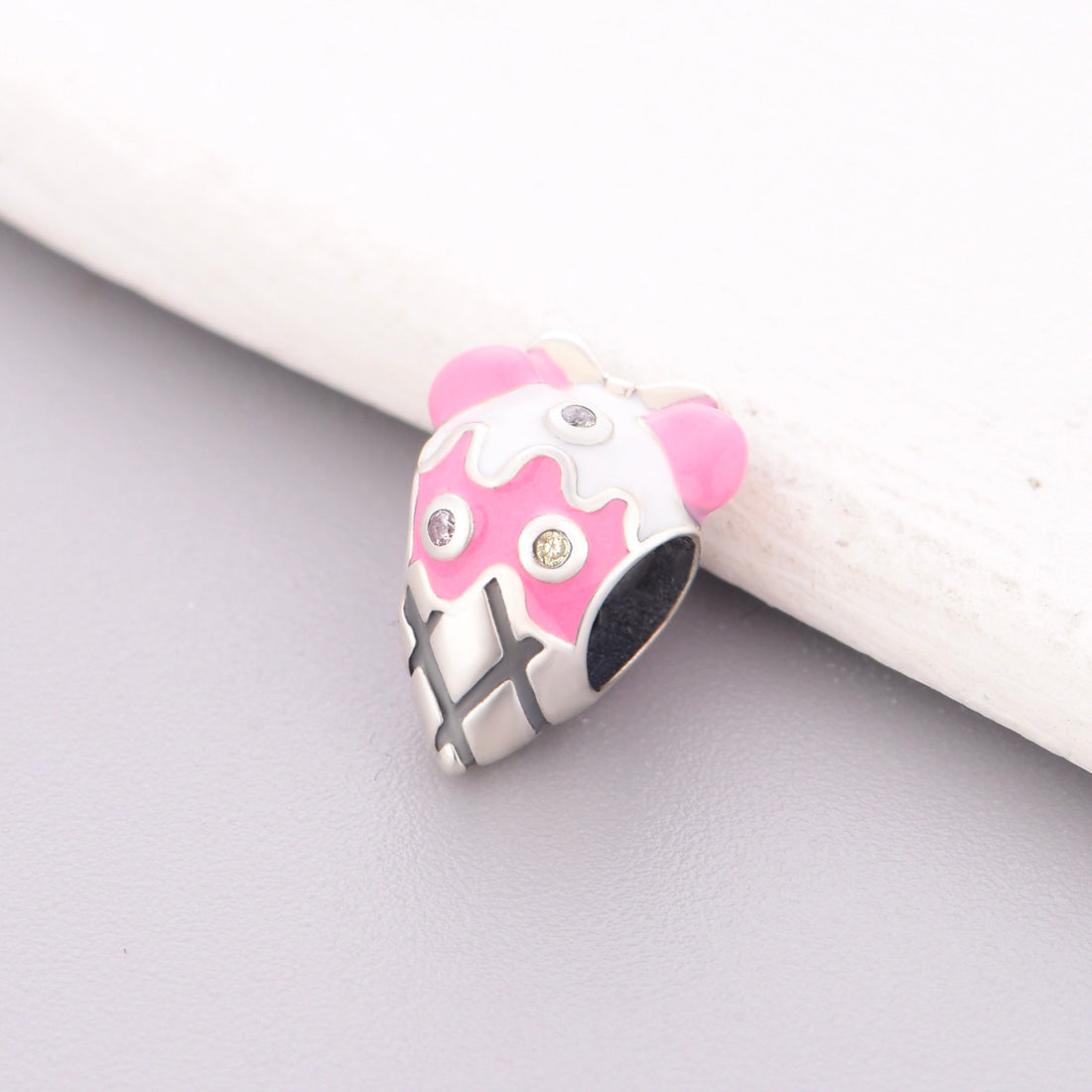 925 sterling silver Minnie ice cream