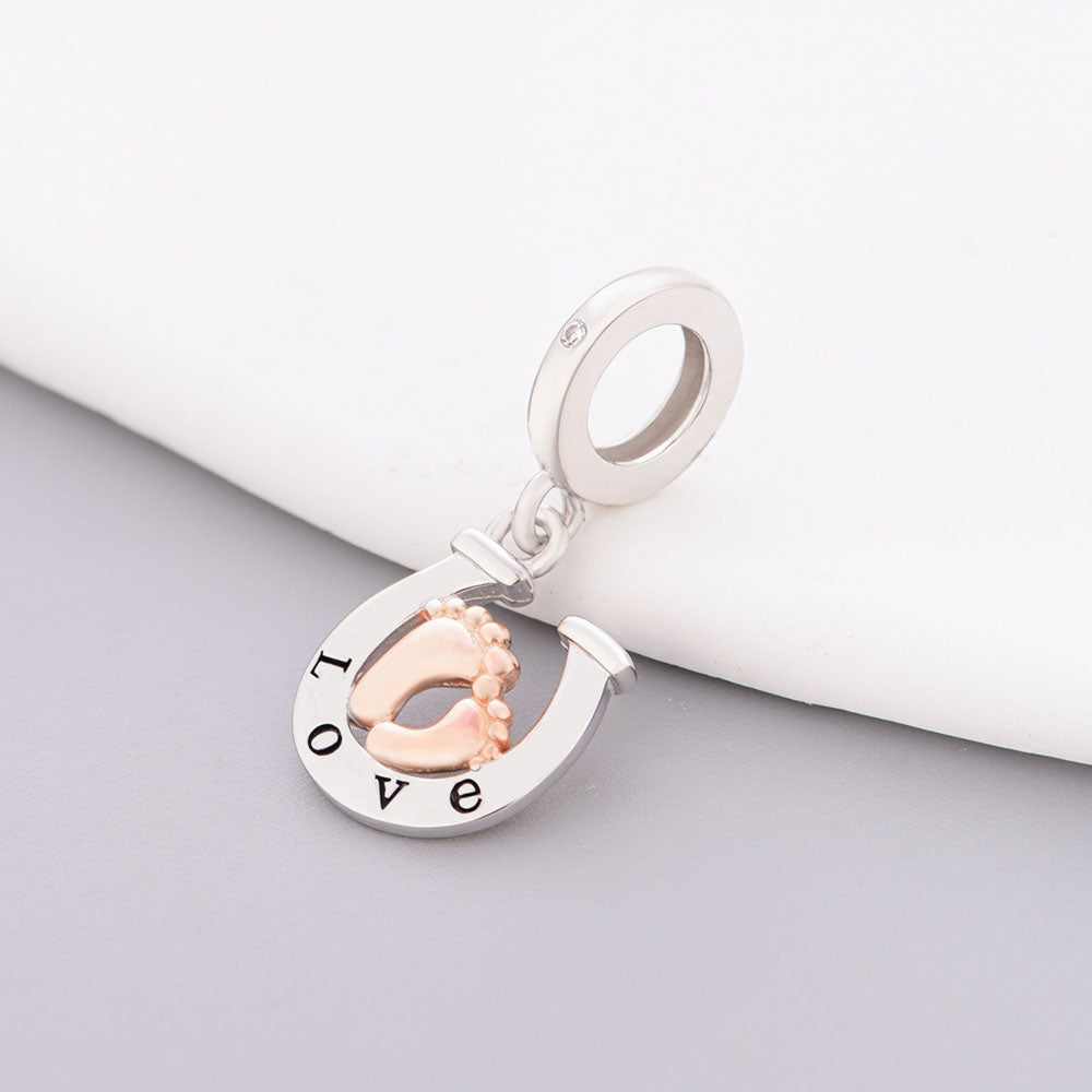 "Fortunate Steps" Horseshoe Dangle - 925 Silver Rose Gold Baby Feet Charm