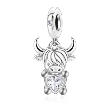 "Highland Heart" Bull Dangle - 925 Silver Highland Cow Zircon Charm